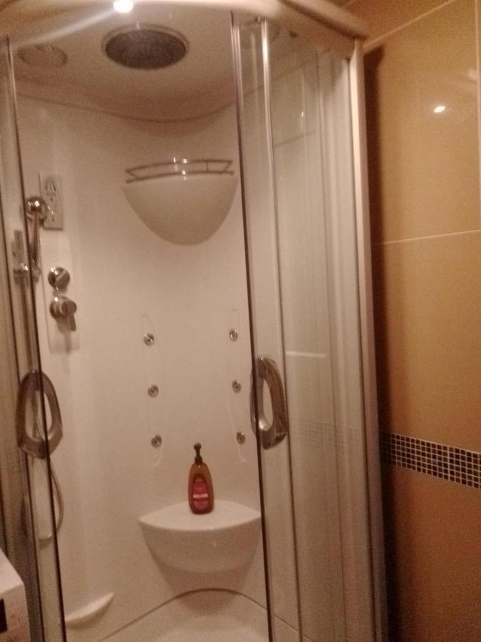Apartamento Nektar 88 Vrnjačka Banja Exterior foto